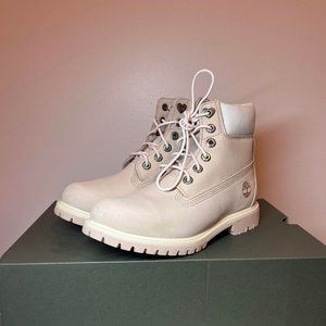 Timberland 6" Love Heart Nubuck Boots Women 6 Light Pink Waterproof LTD Edition
